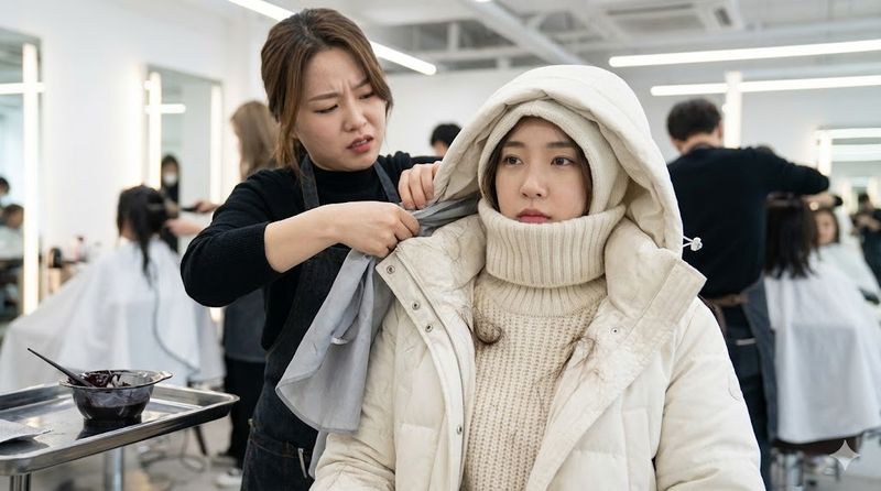 2.美容院で避けるべきNG服装5選